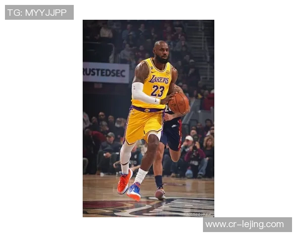 湖人即将迎战爵士詹姆斯重返赛场赛季首秀在即引发期待